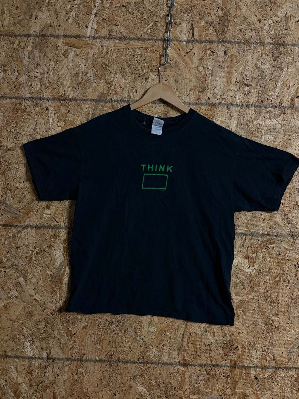 Gildan ComputerGear Think Outside the Box Graphic T-Shirt Size L